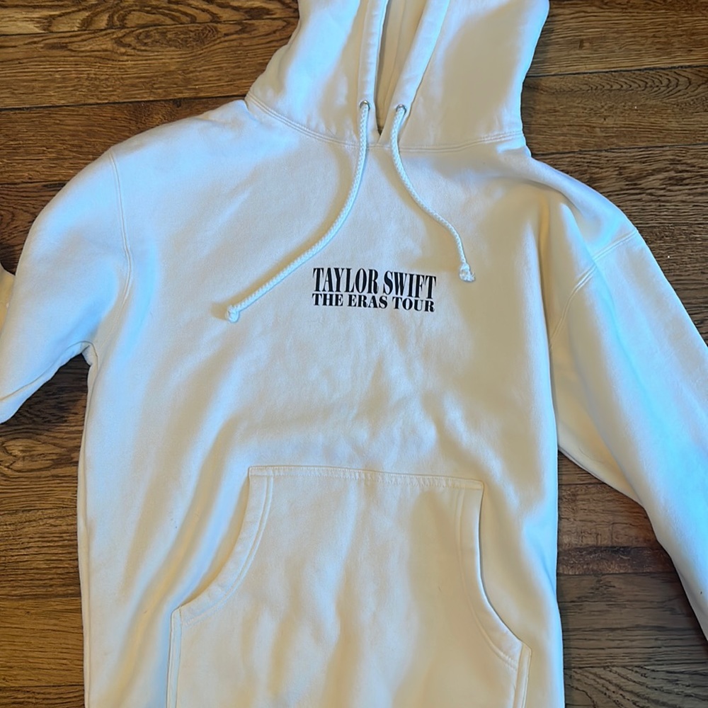 Taylor Swift Eras Tour Sweatshirt Cream/Beige